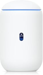 Ubiquiti Unifi Wi-Fi 7 Router 10G Cloud Gateway with Integrated WiFi 7, PoE Switch, microSD Storage UDR7 (15W) - Image 2
